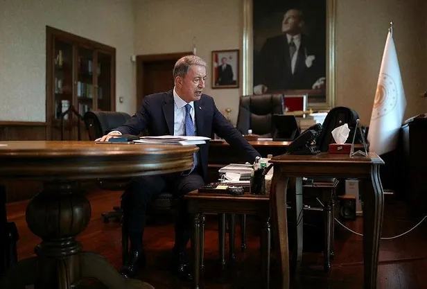 Milli Savunma Bakanı Hulusi Akar'dan, babasının vefatına rağmen görevini sürdüren Yarbay Kemal Çelebi'ye telefon-2