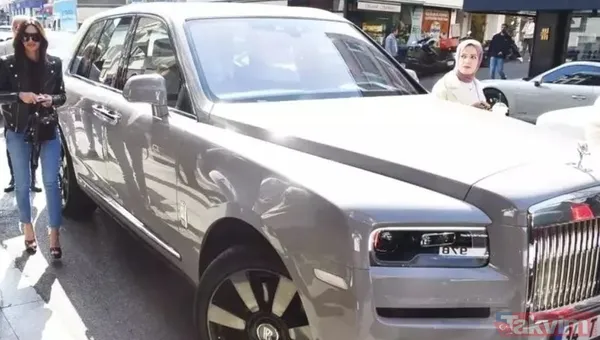 Arda Turan Tarafından Hediye Edilen, Dünyaca Ünlü Bir Markaya Ait Aracın Değeri 2.1 Milyon Euro (Yaklaşık 70 Milyon Lira).