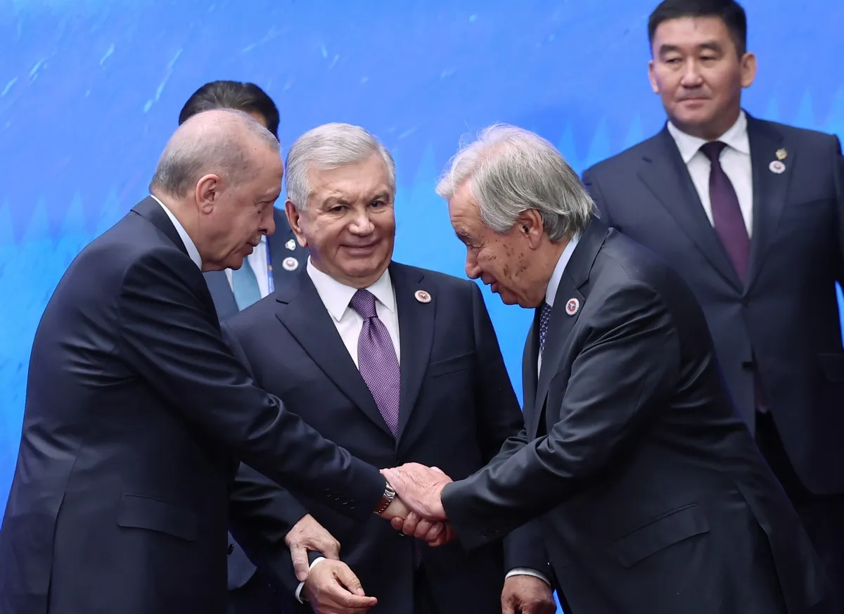 AİLE FOTOĞRAFI ÇEKİLDİ-1