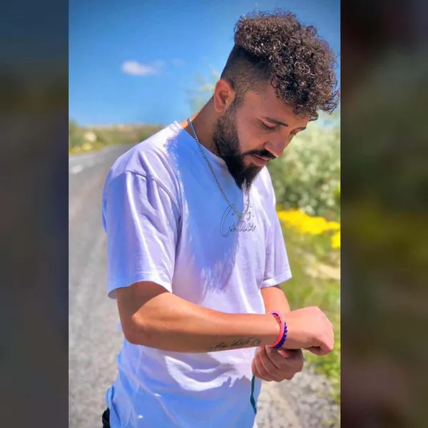 kizini-mesajla-taciz-ettigini-one-surdugu-genci-tabancayla-vurup-bogazini-bicakla-keserek-oldurdu-1662380623265.jpg Kızını mesajla taciz ettiğini öne sürdüğü genci tabancayla vurup boğazını bıçakla keserek öldürdü-7