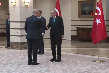Başkan Erdoğan'a 4 ülkenin büyükelçisinden güven mektubu