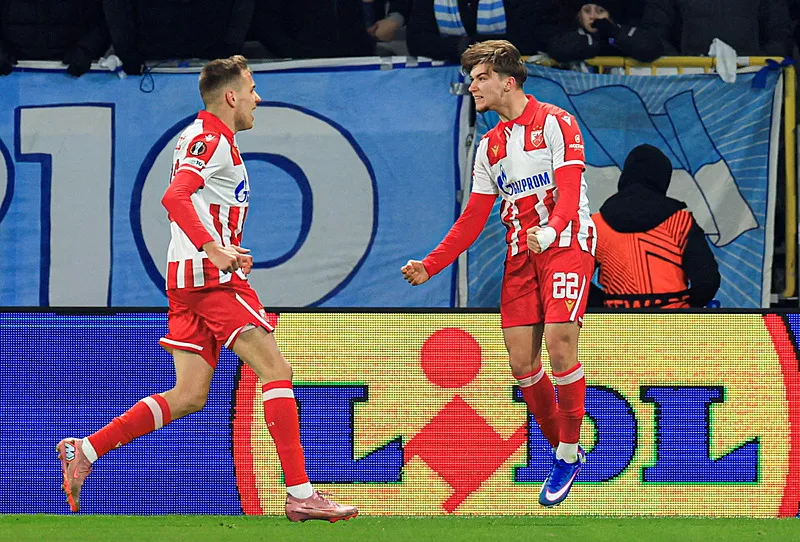 Fenerbahçe'yi güçlü takımlar bekliyor! UEFA Avrupa Ligi'ndeki muhtemel rakipler - 7