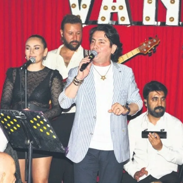 Hareketli gece