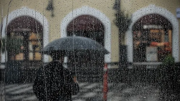O saate dikkat! Meteoroloji'den İstanbul ve 3 ile son dakika sağanak yağış uyarısı! Bugün hava nasıl olacak?-6