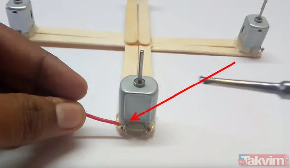 Kendi koronavirüs maskenizi kendiniz yapın! İşte adım adım maske yapılışı - 30