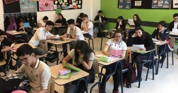 22 Nisan Pazartesi okullar tatil mi?