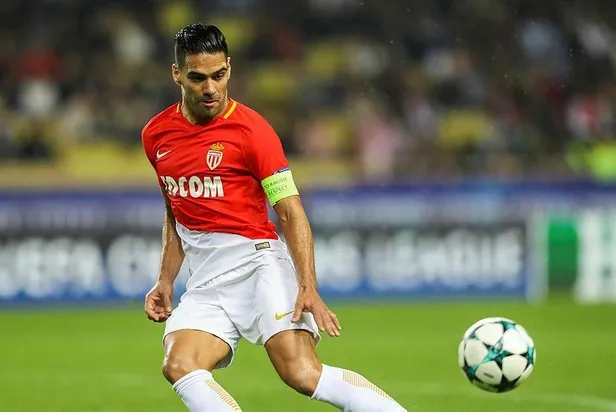 Falcao evini boşalttı ilk uçakla gelecek! Falcao transferinde son durumu TAKVİM açıklıyor-2