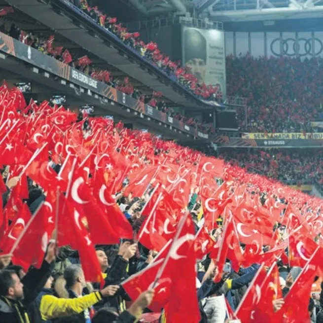 Kulakları sağır ettiler