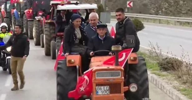 Özgür Özel traktöre binince akıllara o vaadi geldi: Çarpıcı olsun diye yazdık