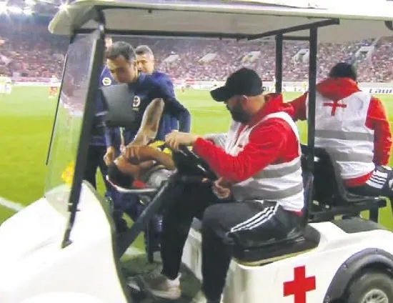 Oosterwolde sedyeyle çıktı