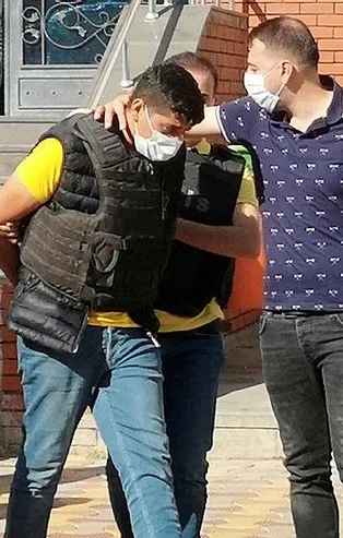 Melek Aslan'ın annesinin ağıdı yürekleri dağladı: Ben şimdi hangisine yanayım