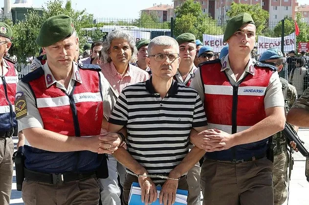 Darbeci general Fox TV’yi aramış