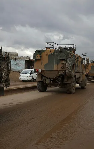 İngiliz The Guardian'dan flaş iddia: Türk askerlerini Rusya vurdu!