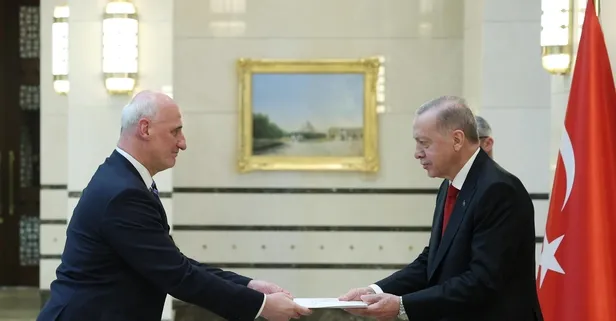 Başkan Erdoğan güven mektubu sunan büyükelçileri kabul etti