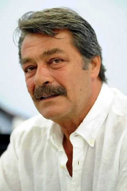 kadir-inanirin-yasamasi-mucize-yegeni-saglik-durumu-hakkinda-konustu-i-yuzde-50-felc-kalabilirdi-1772456607188.jpeg Kadir İnanır'ın "yaşaması mucize": Yeğeni sağlık durumu hakkında konuştu I "Yüzde 50 felç kalabilirdi"-5