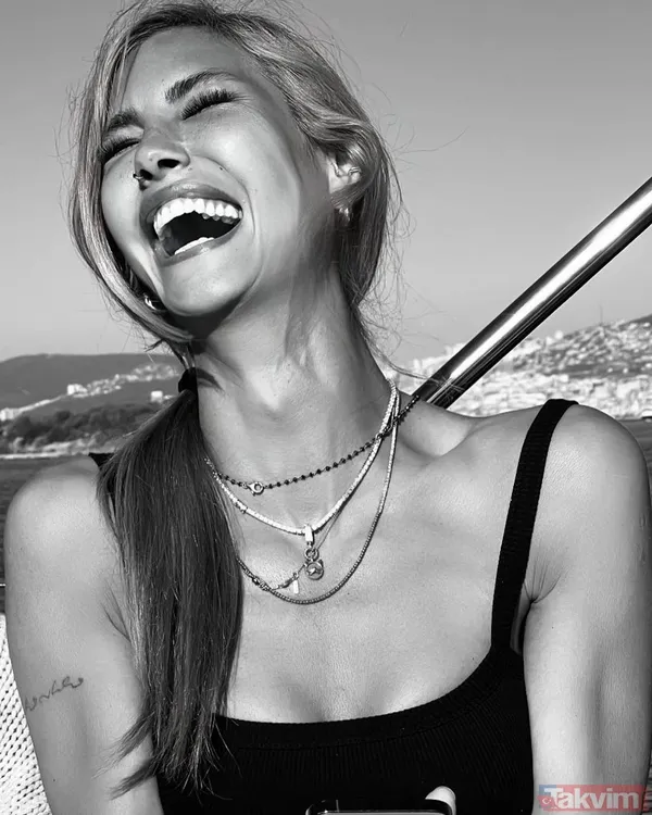 2 oğluyla yaşadığı 800 metrekarelik 9 odalı villasına bakın! 7 yıl Emre Altuğ ile evli kalan Çağla Şıkel “Güzel evim” deyip paylaştı! - 3