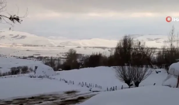 Yer: Muş... Vatandaşlardan soğuklara karşı brandalı çözüm-3