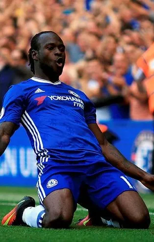 Savaştan çıkan yıldız Moses