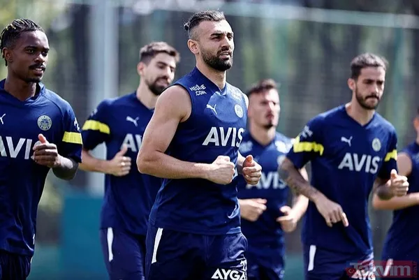 Fenerbahçe'de ayrılık mevsimi! Rossi, Szalai, Berisha... - 2