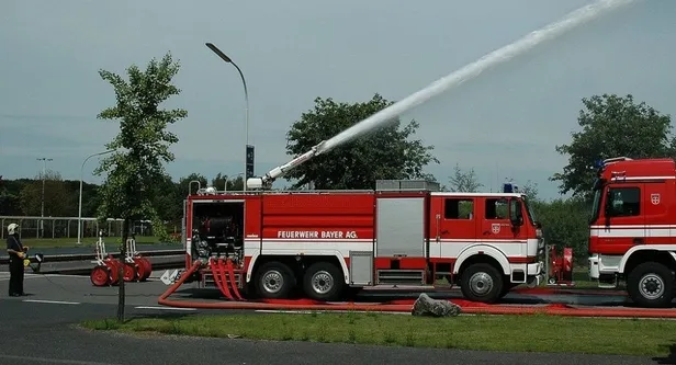 Almanya'da hastane yangını! Ölü ve yaralılar var-1