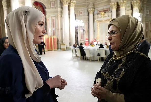 emine-erdogan-sanatcilarimiz-basarilariyla-kultur-ve-sanat-mirasimiza-kalici-izler-birakiyor-1650141094287.jpeg Emine Erdoğan: "Sanatçılarımız başarılarıyla kültür ve sanat mirasımıza kalıcı izler bırakıyor"-2