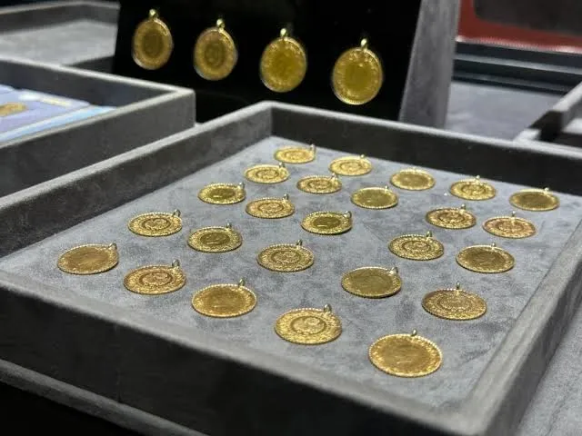 1791352248536.jpg Altın ne kadar oldu? 8 Ekim 2026 piyasada son durum: İşte gram, çeyrek, yarım, tam altın fiyatları-3
