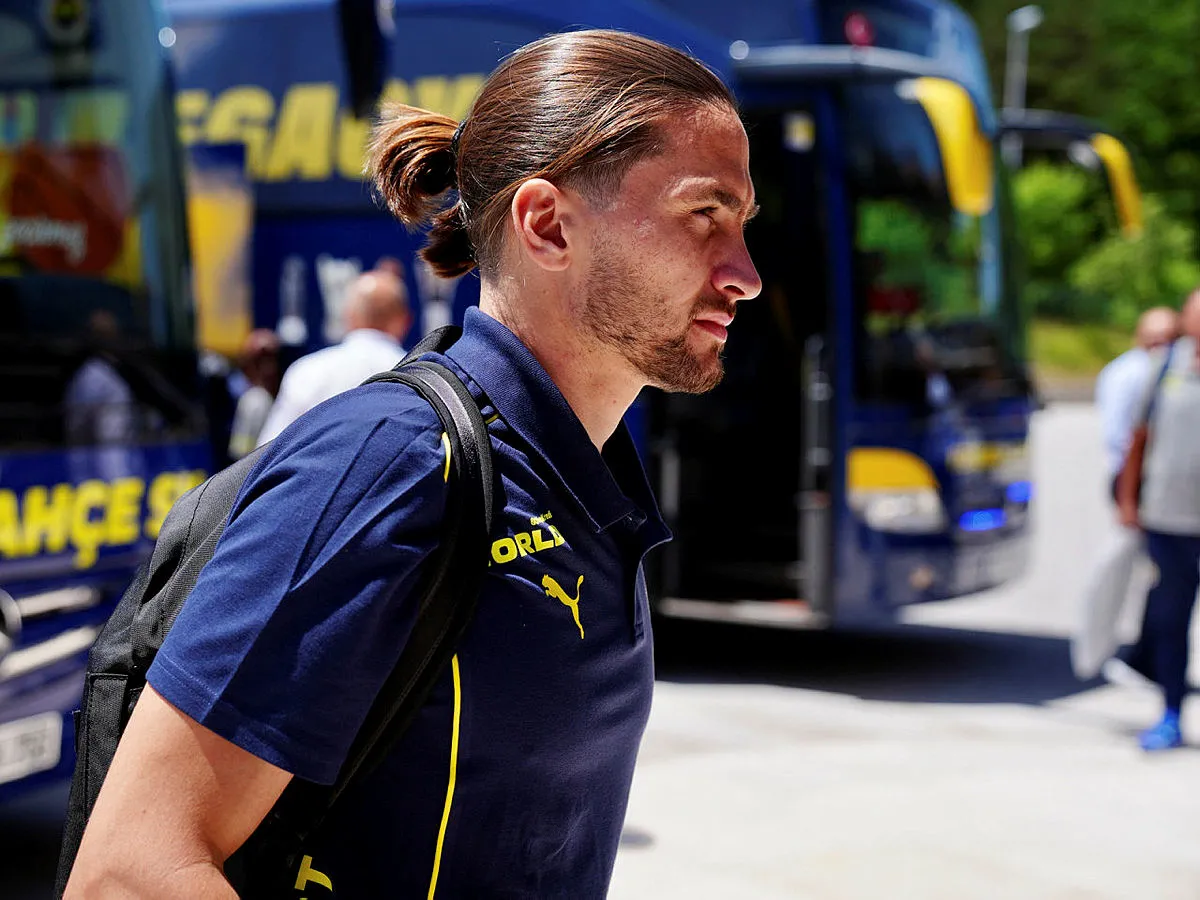 Fenerbahçe'de Jose Mourinho'dan 15 isimlik rapor! İşte gidecek ve kalacaklar - 16