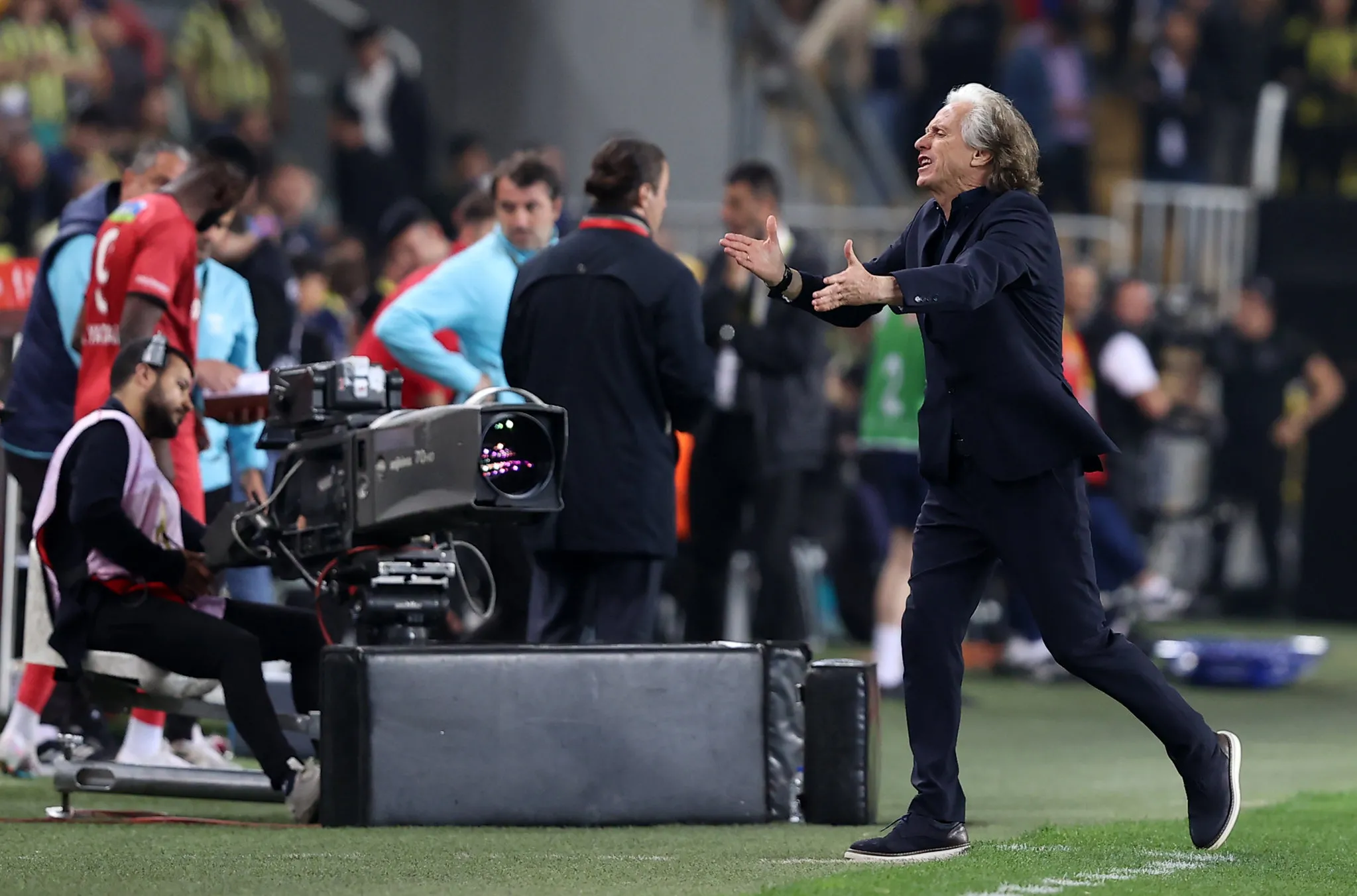 Fenerbahçe'de ilk ayrılık gerçekleşti! İşte bonservis bedeli - 2