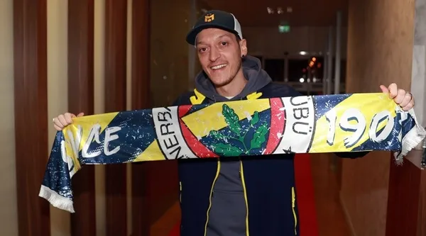 mesut-ozil-imza-toreni-ne-zaman-saat-kacta-mesut-ozil-fenerbahce-formasi-ne-kadar-1611581808591.jpg