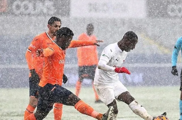 Başakşehir ve Sivasspor yenişemedi | Başakşehir - Sicasspor maçı özet