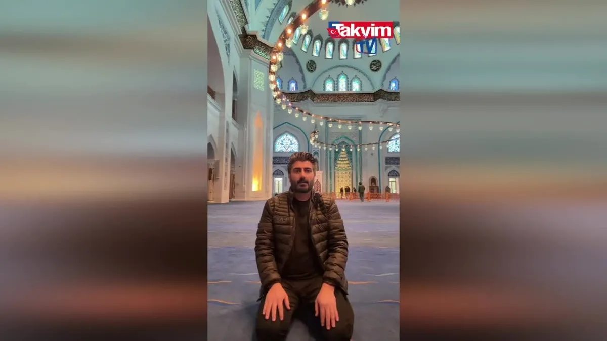 Tiktok bataklığında namazla dalga geçildi!