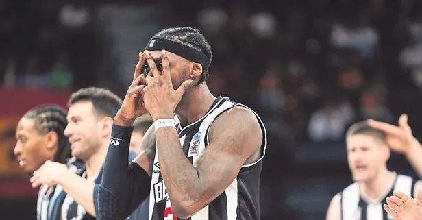 Galatasaray’ı deplasmanda 107-85 mağlup eden Beşiktaş yarı finalde!