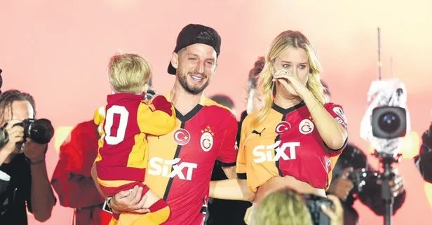 Mertens İstanbul’dan ayrıldı