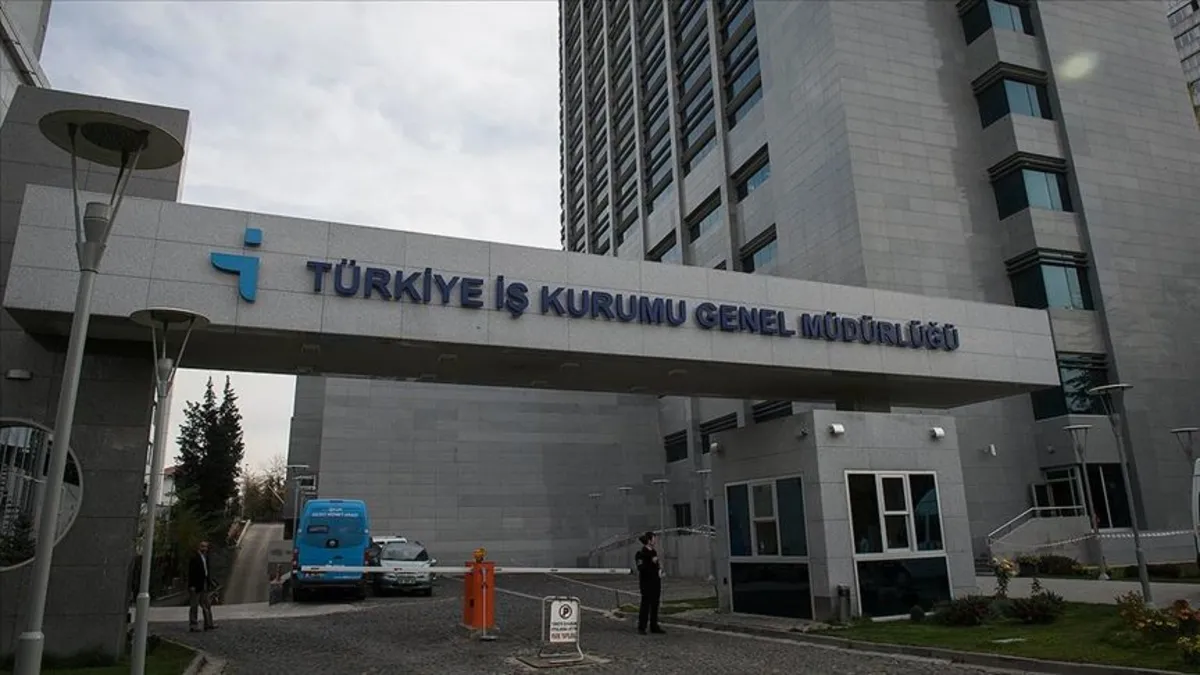 İŞKUR 83 BİN İŞÇİ ARIYOR! En çok açık hangi meslekte? Aşçı, güvenlik, kasiyer...