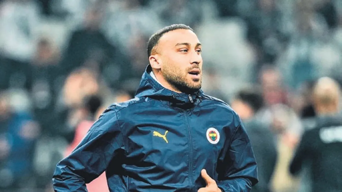 Fenerbahçe çıkışta, Cenk Tosun için üç kulüp devrede