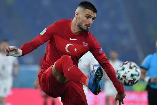 son-dakika-okay-yokuslu-west-bromwich-ile-anlasti-1658140652015.jpg Son dakika: Okay Yokuşlu West Bromwich ile anlaştı-2