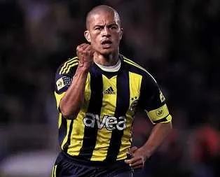 Alex’ten Aziz Yıldırım’a şok suçlama