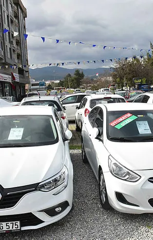 Sahibinden satılık 100.000 TL altı araçlar! Bu fiyatlar bir daha görülmez! Anlık değişiyor herkes şaşkın! Ford, Opel, Peugeot...