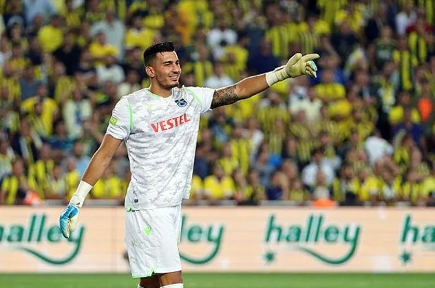 Trabzonspor'un genç file bekçisi Uğurcan Çakır derbiye damgasını vurdu