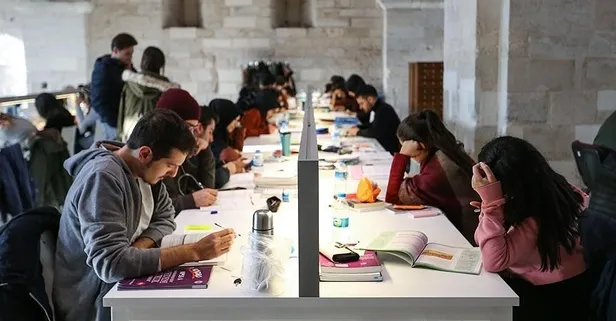 100 bin gence yapay zeka hamlesi! GENÇ2030 ile dijital atılım başlıyor