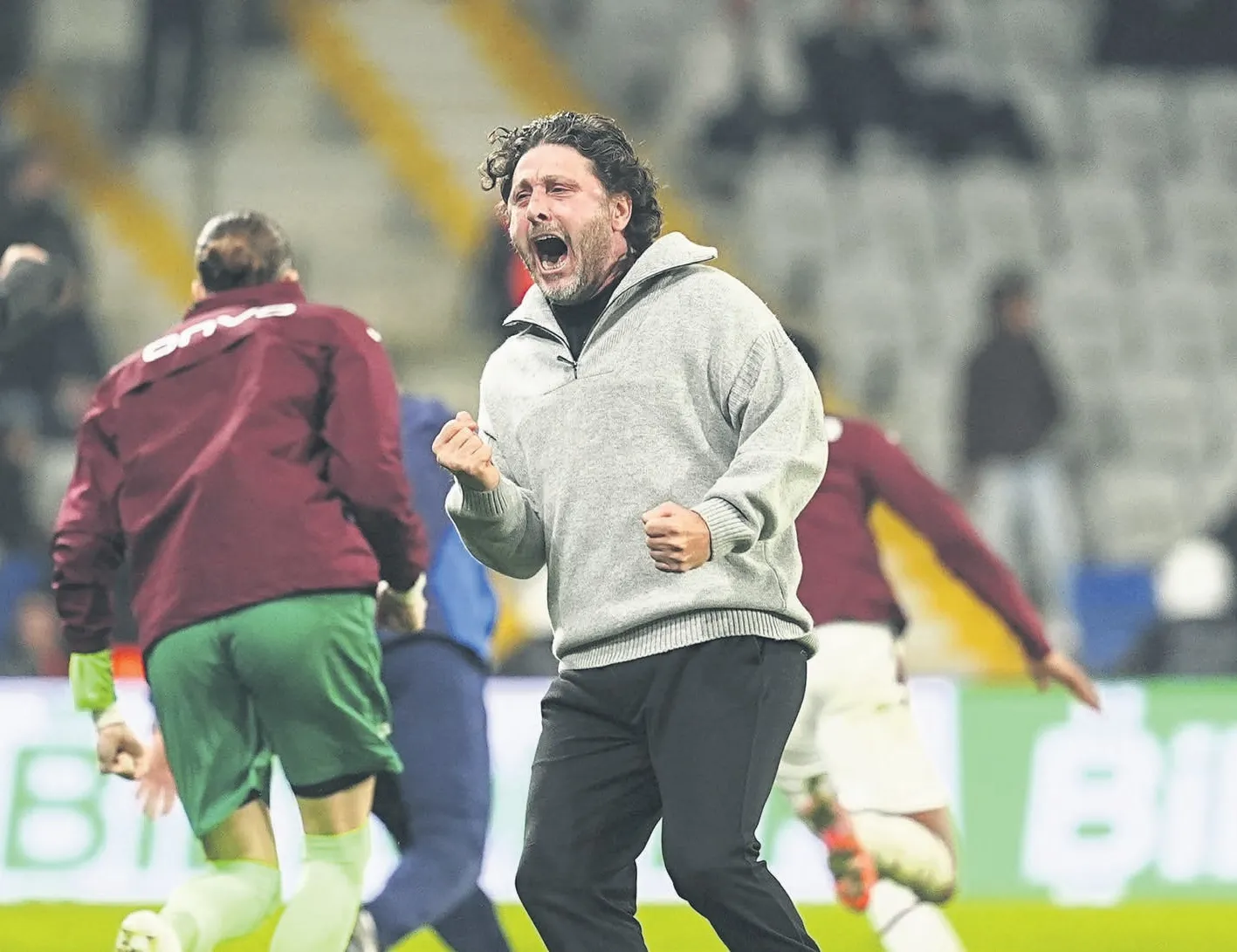 Tekke ilk peşinde