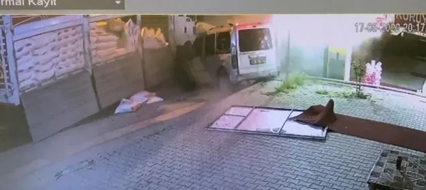Freni boşalan kamyon 9 aracı biçti