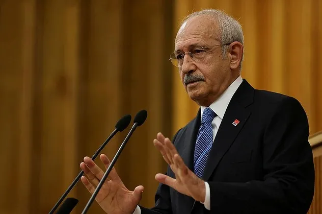 CHP lideri Kemal Kılıçdaroğlu HDPKK'ya kalkan oldu: "Siyasi partileri kapatmak doğru değil"