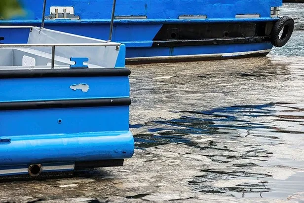 marmara-denizinde-gorulen-deniz-salyasi-icin-cevre-ve-sehircilik-bakanligi-harekete-gecti-1622490553551.jpeg Marmara Denizi'nde görülen deniz salyası için Çevre ve Şehircilik Bakanlığı harekete geçti-3