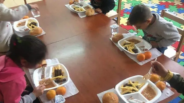 1673166871694.jpeg Bakan Mahmut Özer'den okullarda ücretsiz yemek açıklaması: 5 milyonun üzerine çıkacak-3