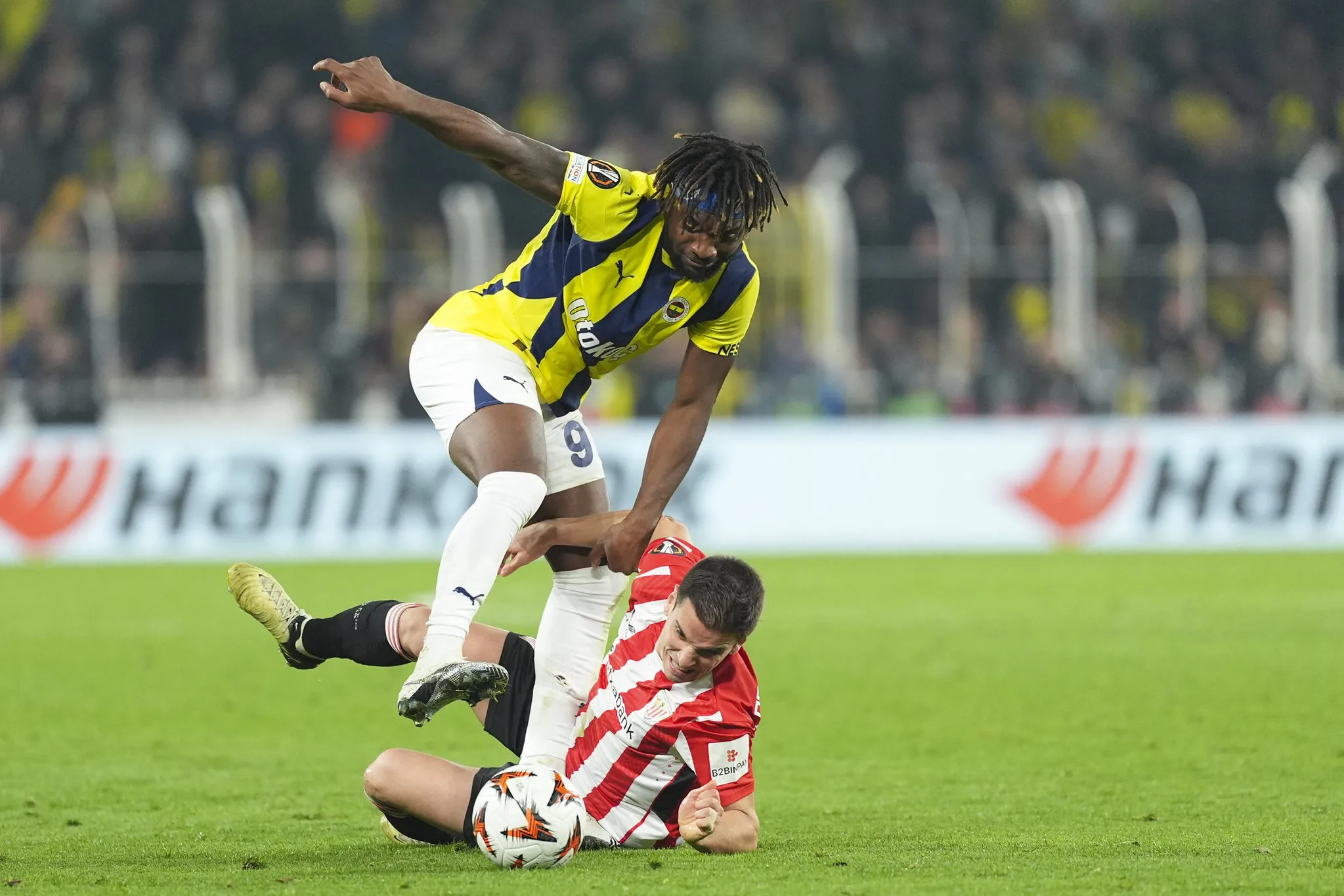 15 milyon euroluk bekleyiş! Fenerbahçe'de Maximin gelişmesi - 4