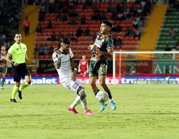 Alanyaspor evinde kazandı! Alanyaspor - Ankaragücü: 2-1 (MAÇ SONUCU - ÖZET)-3