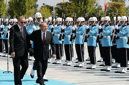 Başkan Erdoğan Kazakistan Cumhurbaşkanı Nazarbayev’i resmi törenle karşıladı