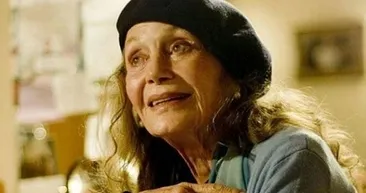 Yıldız Kentere kendi evinde veda! Usta sanatçı Yıldız Kenterin cenaze töreni nerede ve saat kaçta?