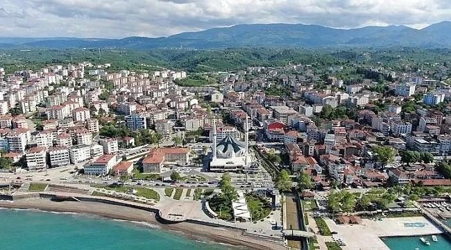 hem-koyde-hem-sehirde-yasamak-isteyenler-buraya-goc-ediyor-turkiyenin-en-guzel-10-beldesi-emeklilik-hayallerin-1705764515721.jpg Akçakoca